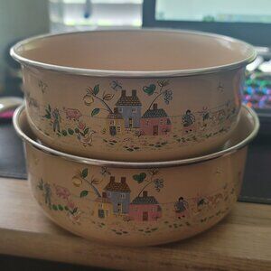 80s ** RARE ** International HEARTLAND Metal Enamel Nesting Bowl Set